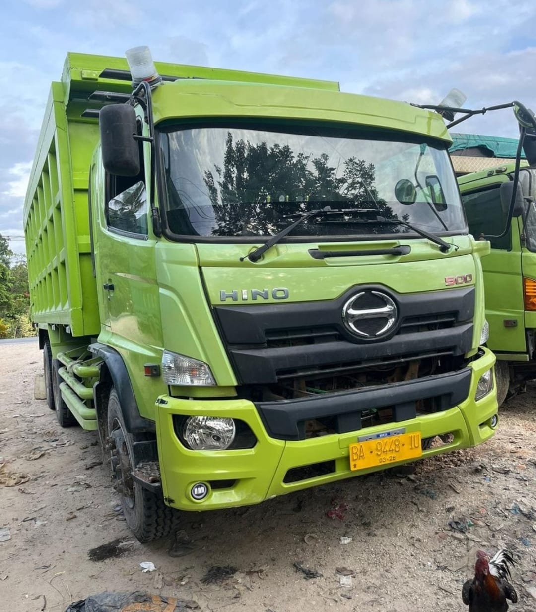 Dump Truck HINO 500 Tronton
